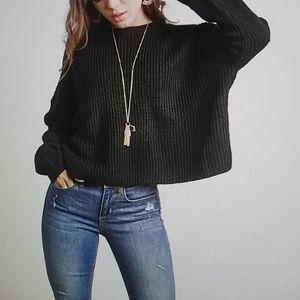 Round Neck Long Sleeves Sweater